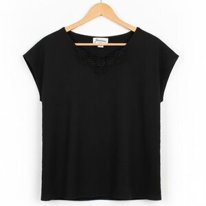 Joanna Vintage NWOT Elegant Black Blouse with Lace Accent